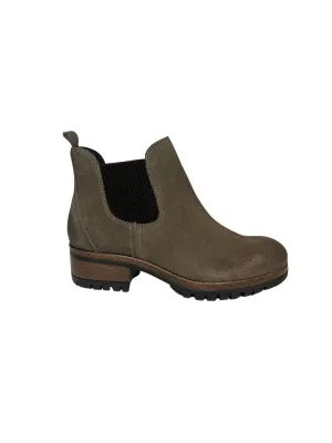 Cachet Lugg Chelsea Boot