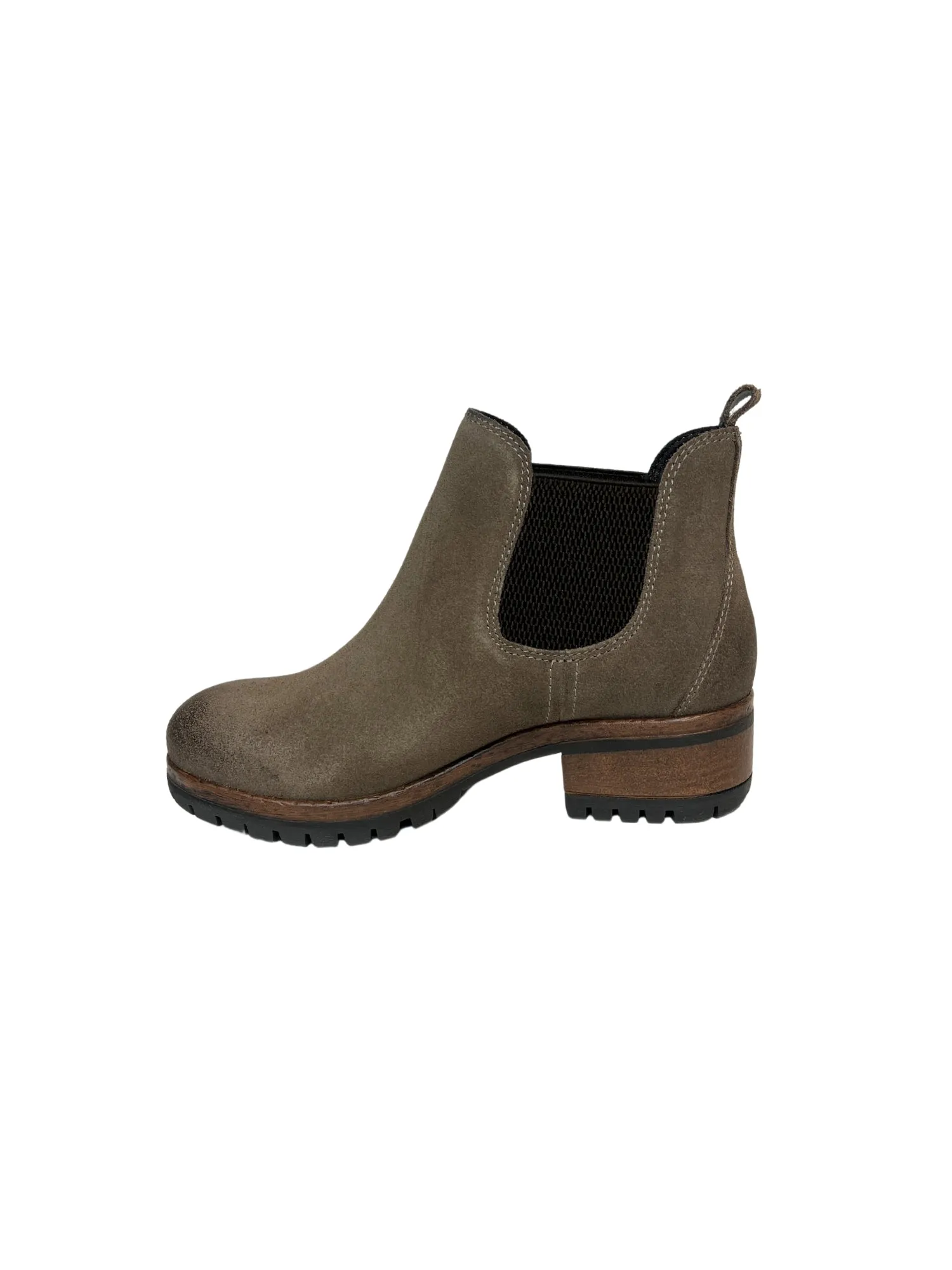 Cachet Lugg Chelsea Boot