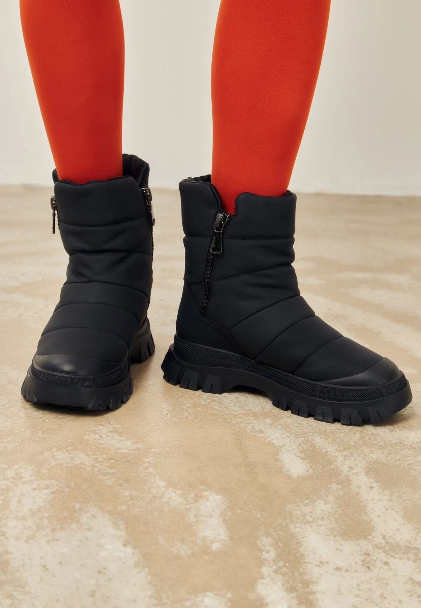 Platform Winter Boots - Black