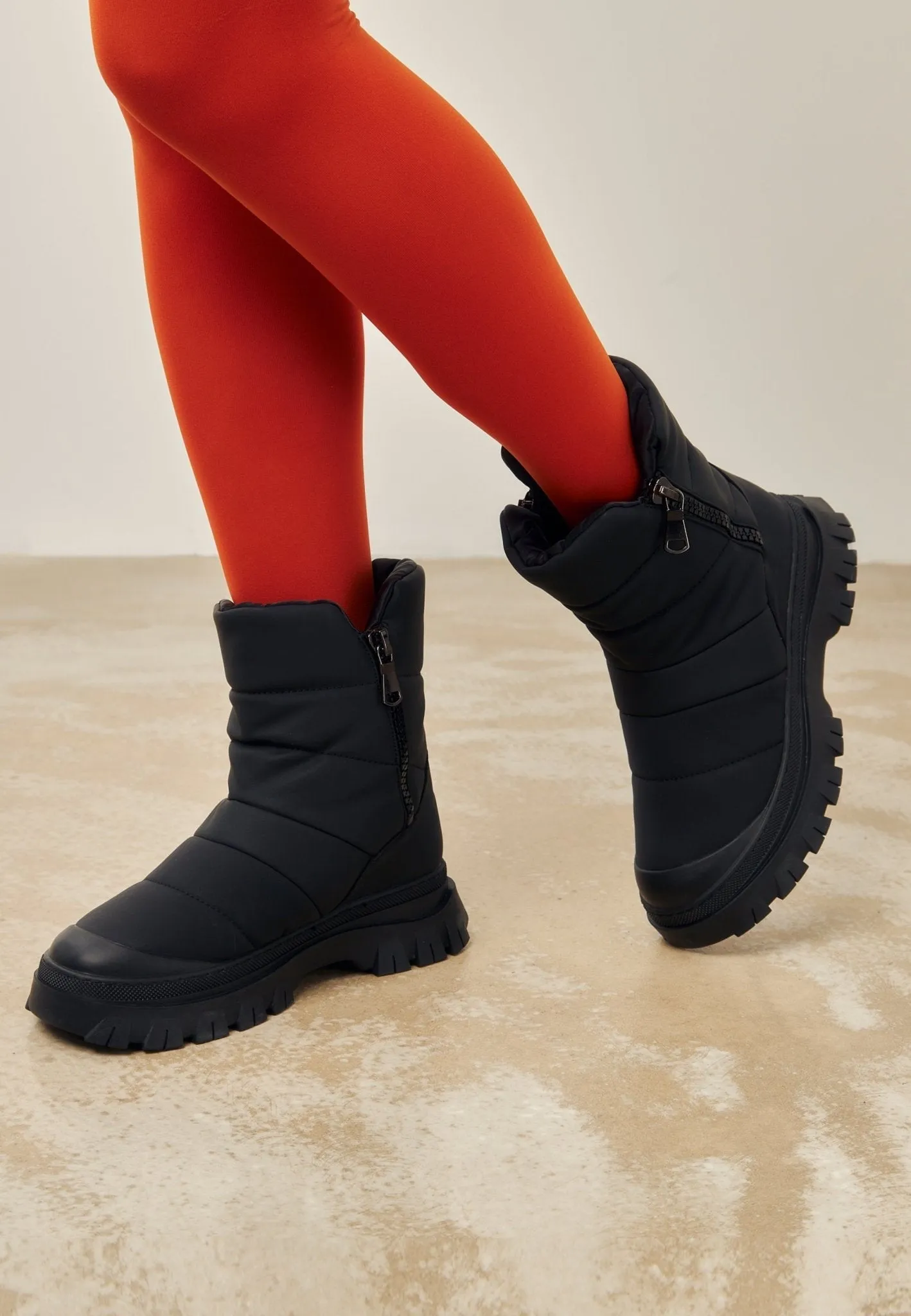 Platform Winter Boots - Black